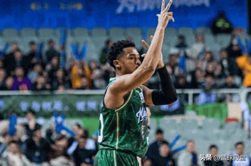 同曦狂胜深圳！新小外盘活全队，郭昊文全能输出，双核驱动是真爽