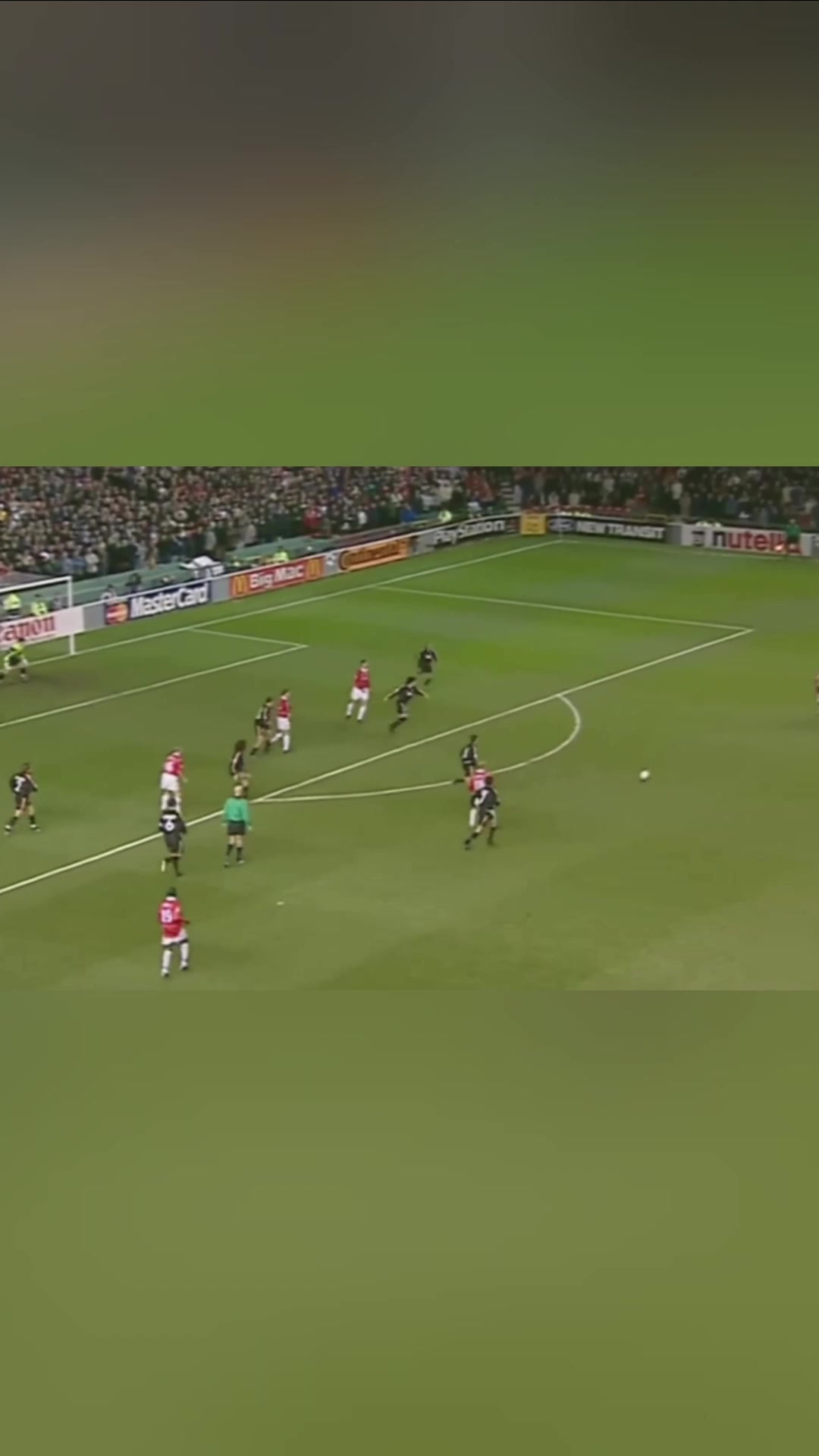 小贝非常罕见的进球方式禁区前连过皇马三人破门